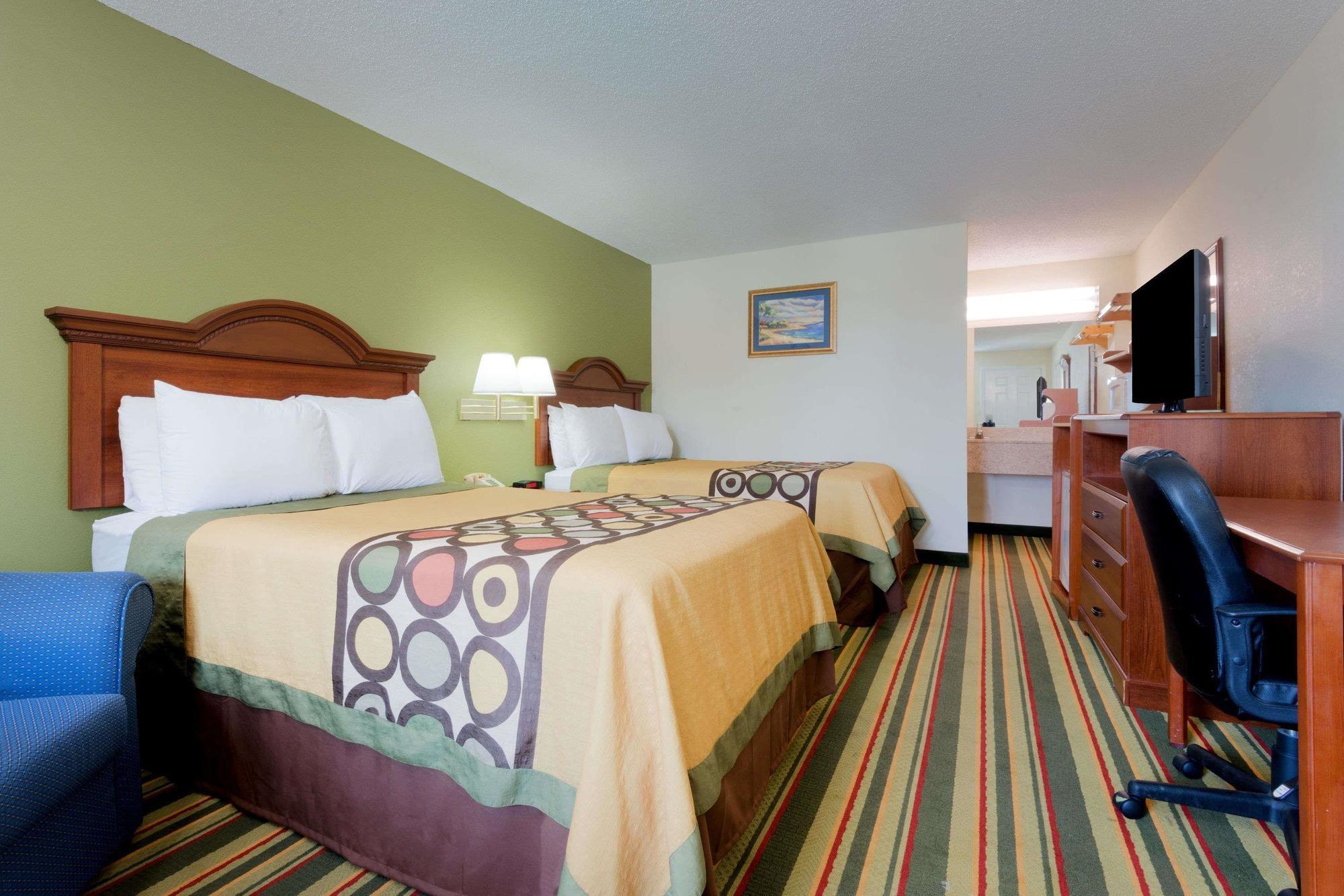 Baymont By Wyndham Troy Hotel Exterior foto